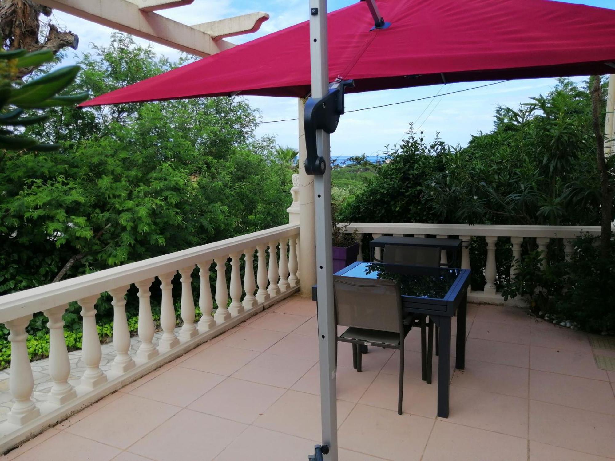 Au Reveil Des Cigales Hotel Saint Aygulf Exterior foto